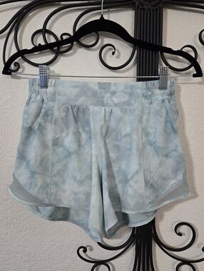 LULULEMON Hotty Hot Shorts | 6